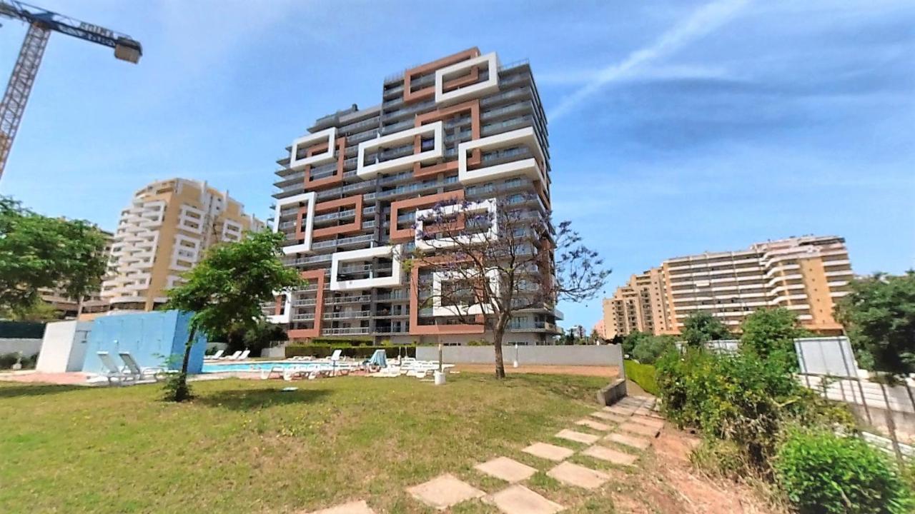 Apartamentos Turisticos Rocha Tower 4 Портиман Экстерьер фото